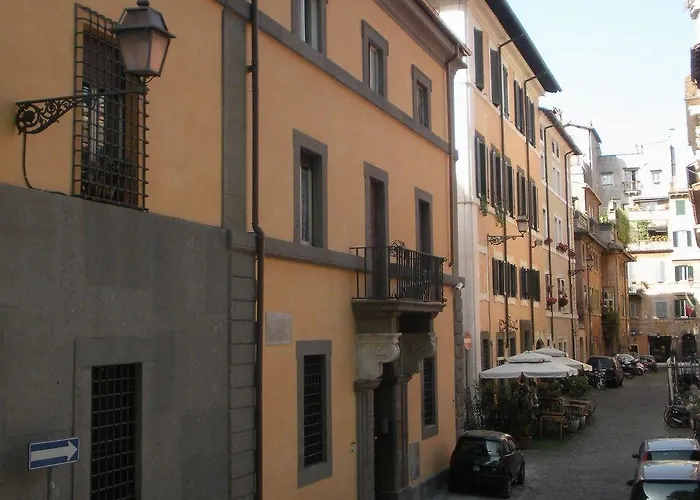 Gonfalone 6 Oda ve Kahvaltı Roma